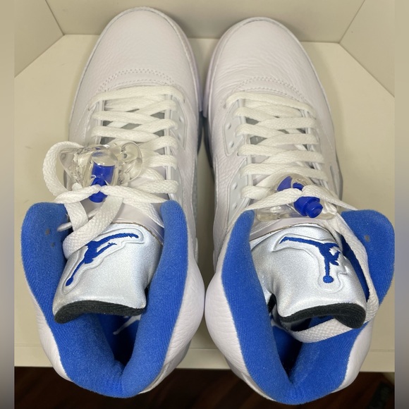 Air Jordan V Retro ‘Stealth’ - Picture 5 of 8